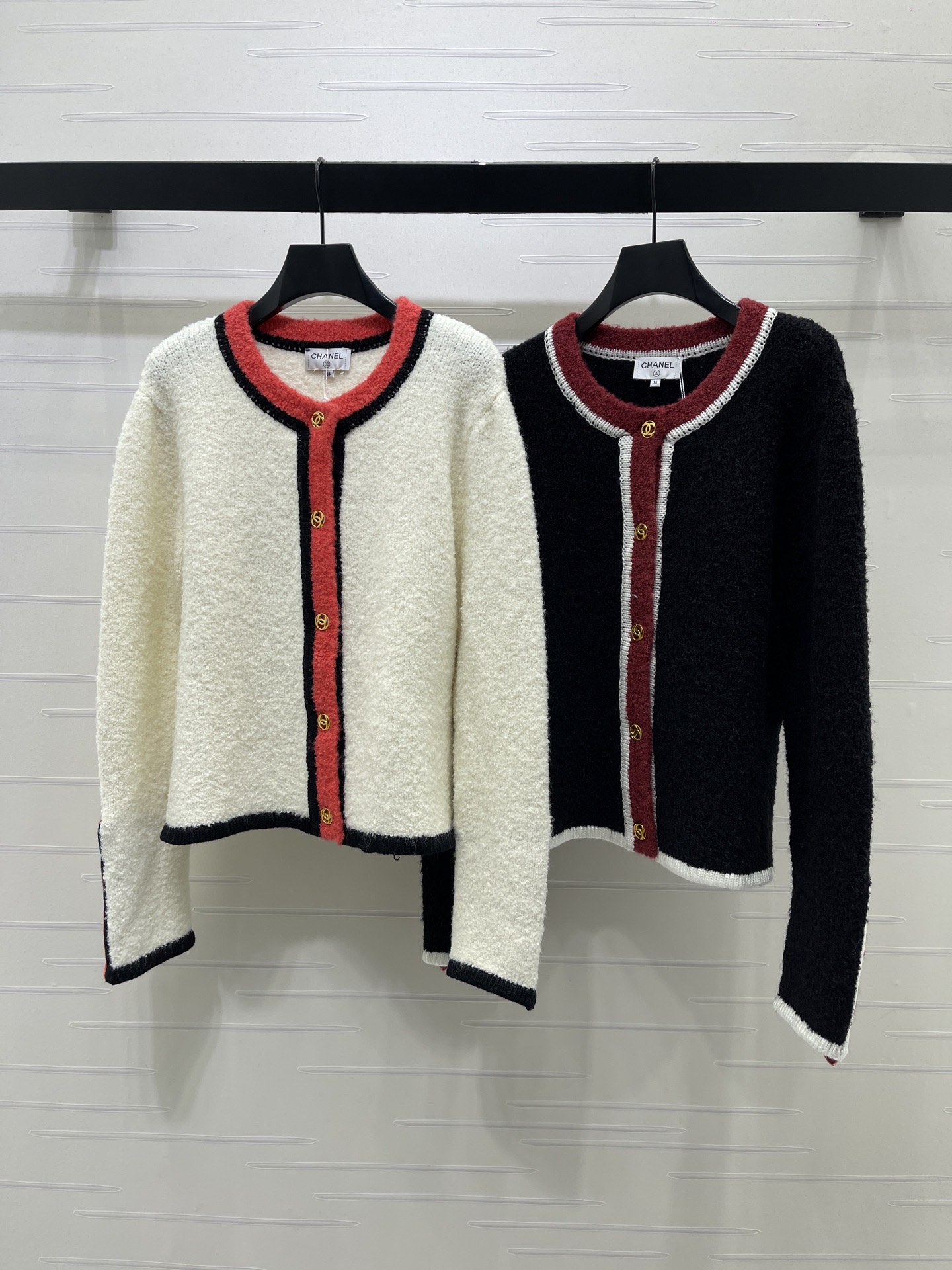 シャネル カラーブロック ニットカーディガン アイボリー×レッド× 詳細画像 1
