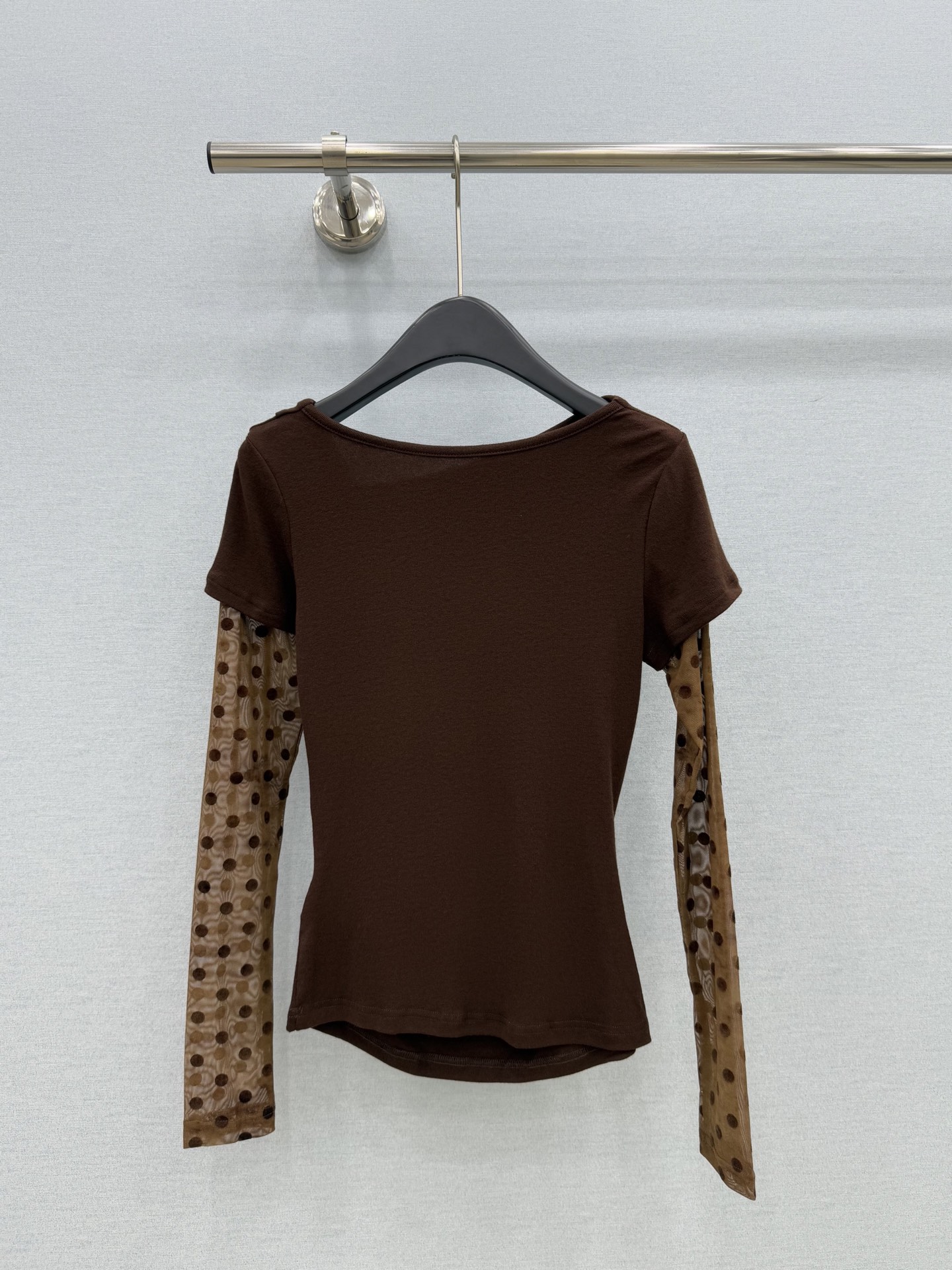 ドット柄メッシュ切替フェイクレイヤード長袖Tシャツ ブラウン 詳細画像 2