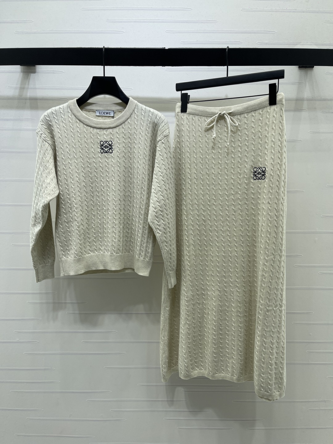 ロエベ 刺繍ニット スカートセット 詳細画像 2