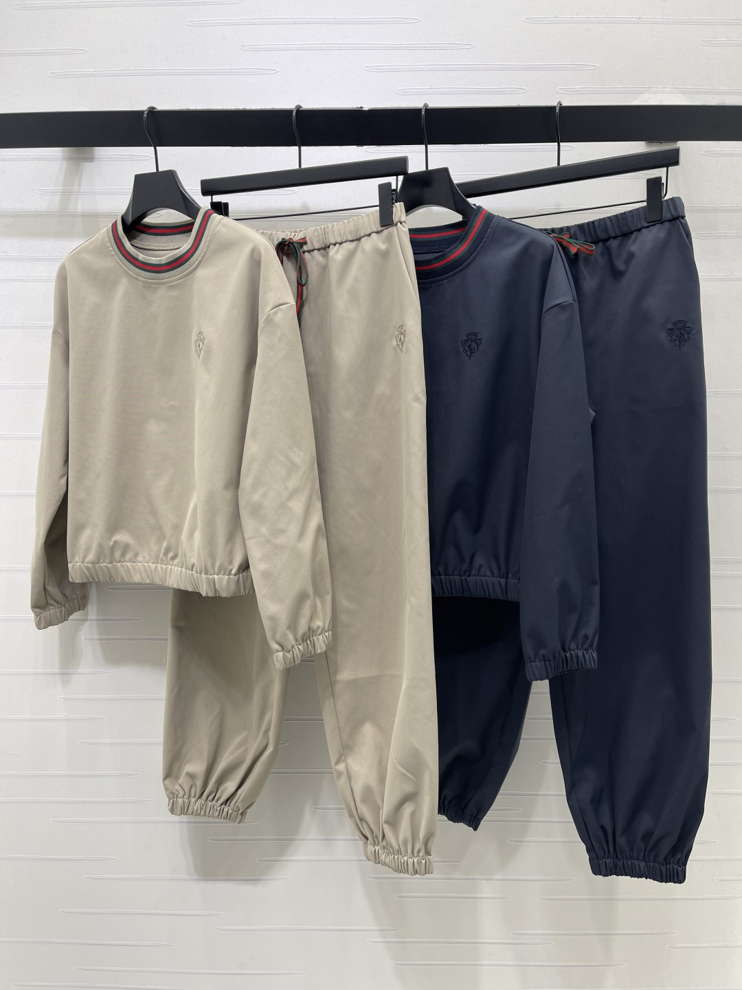 グッチ ラウンドネック長袖セットアップ 詳細画像 1