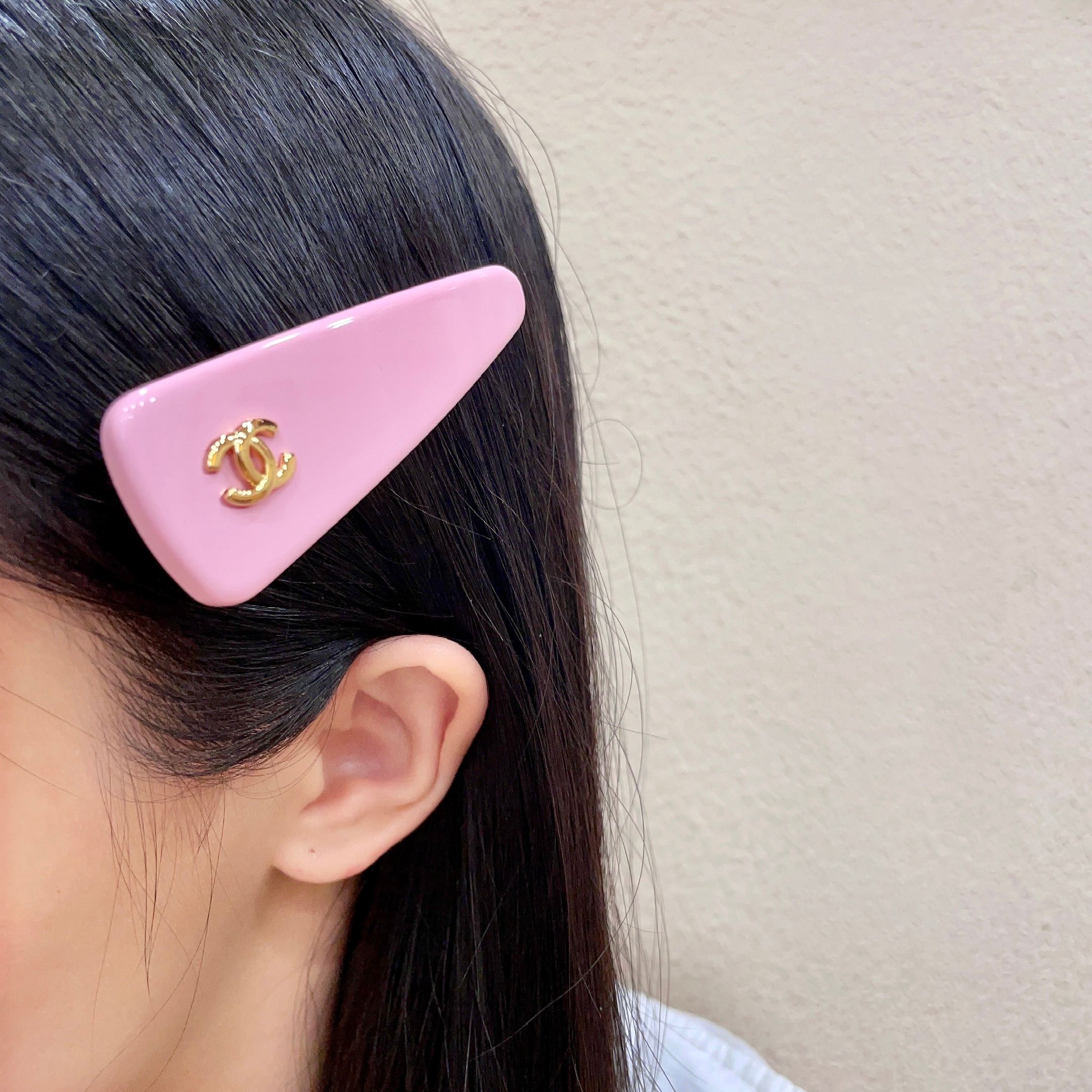 シャネル ココマーク トライアングル ヘアクリップ ピンク/ゴールド 詳細画像 1