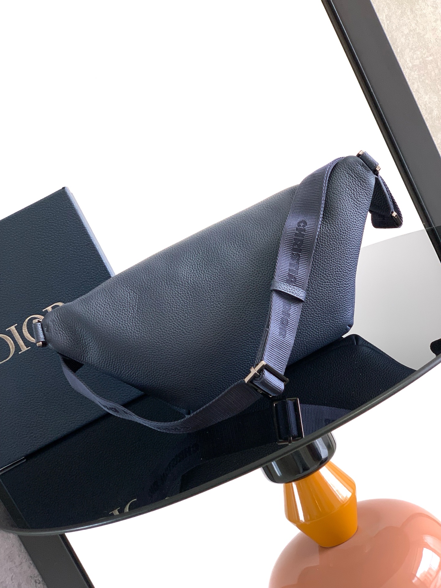 ディオール DIOR AND HYLTON NEL ライダー 2.0 ベルトバッグ グレインドカーフ ネイビーブルー 1ESBO077FRY 詳細画像 3