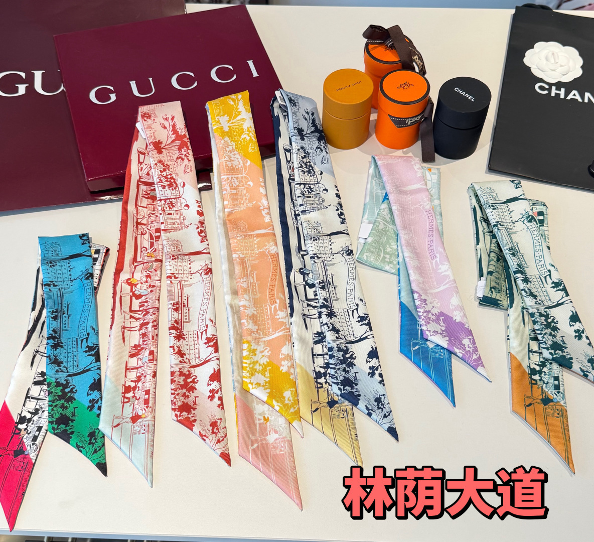 エルメス シルクツイル ツイリー ブールバード柄 グリーン/ラベンダー 詳細画像 2