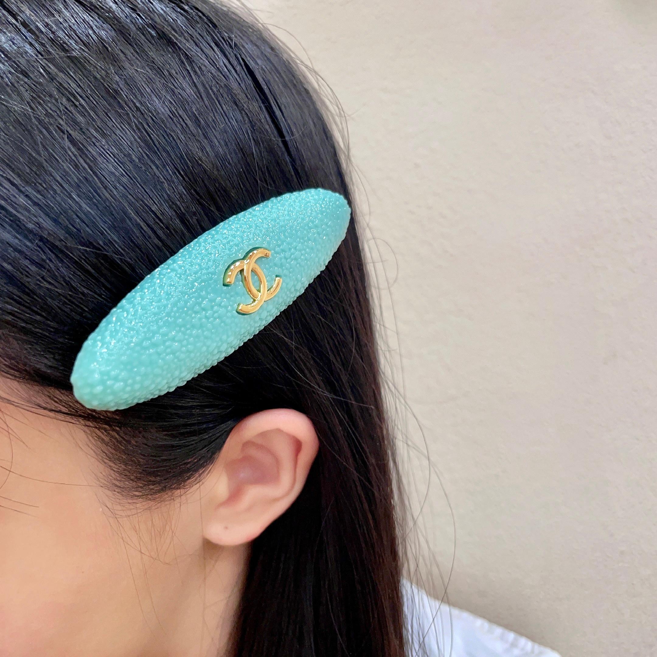 シャネル ココマーク オーバル ヘアクリップ ターコイズ/ゴールド 詳細画像 1