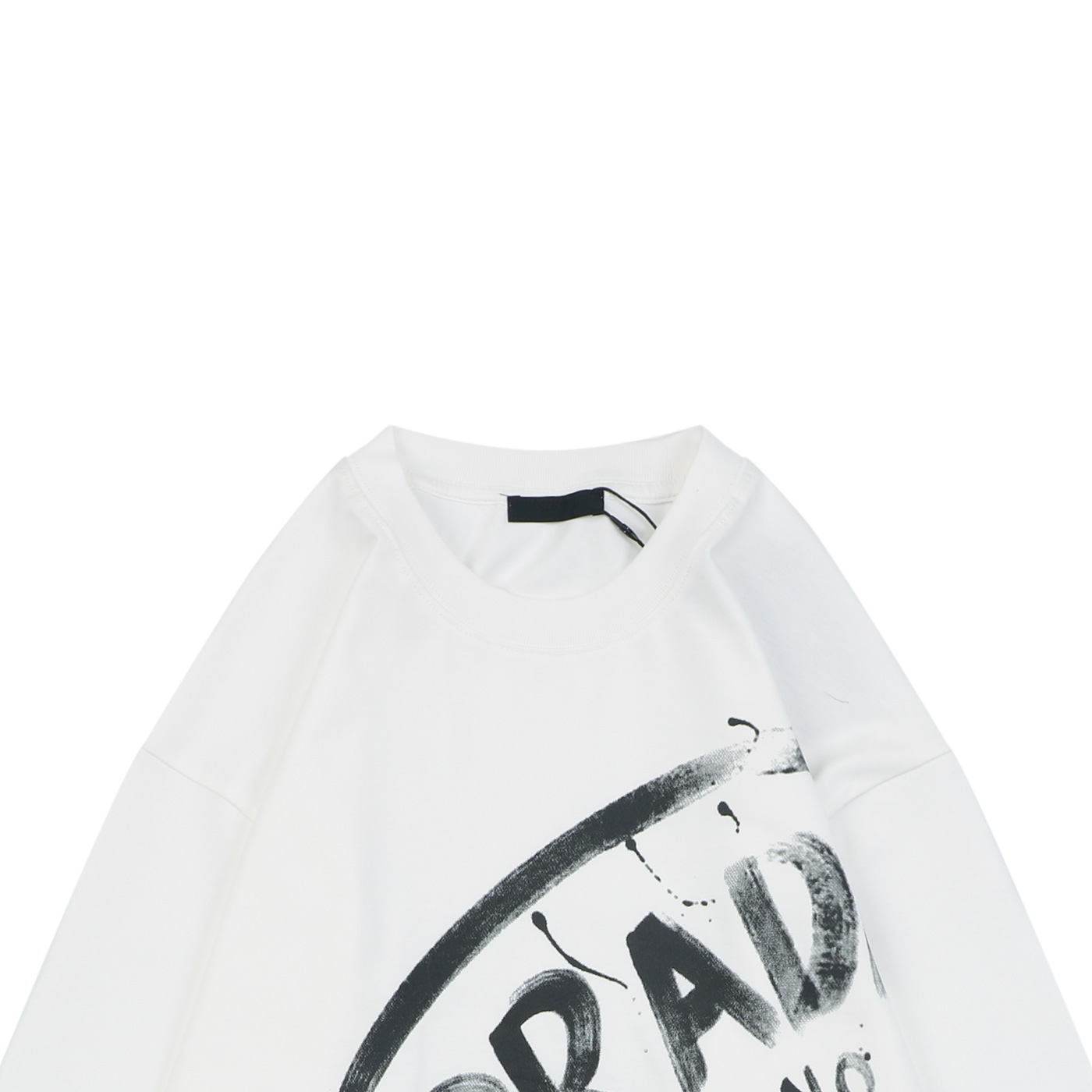 プラダ グラフィティ シールドロゴ プリント ロングスリーブTシャツ ホワイト 詳細画像 3
