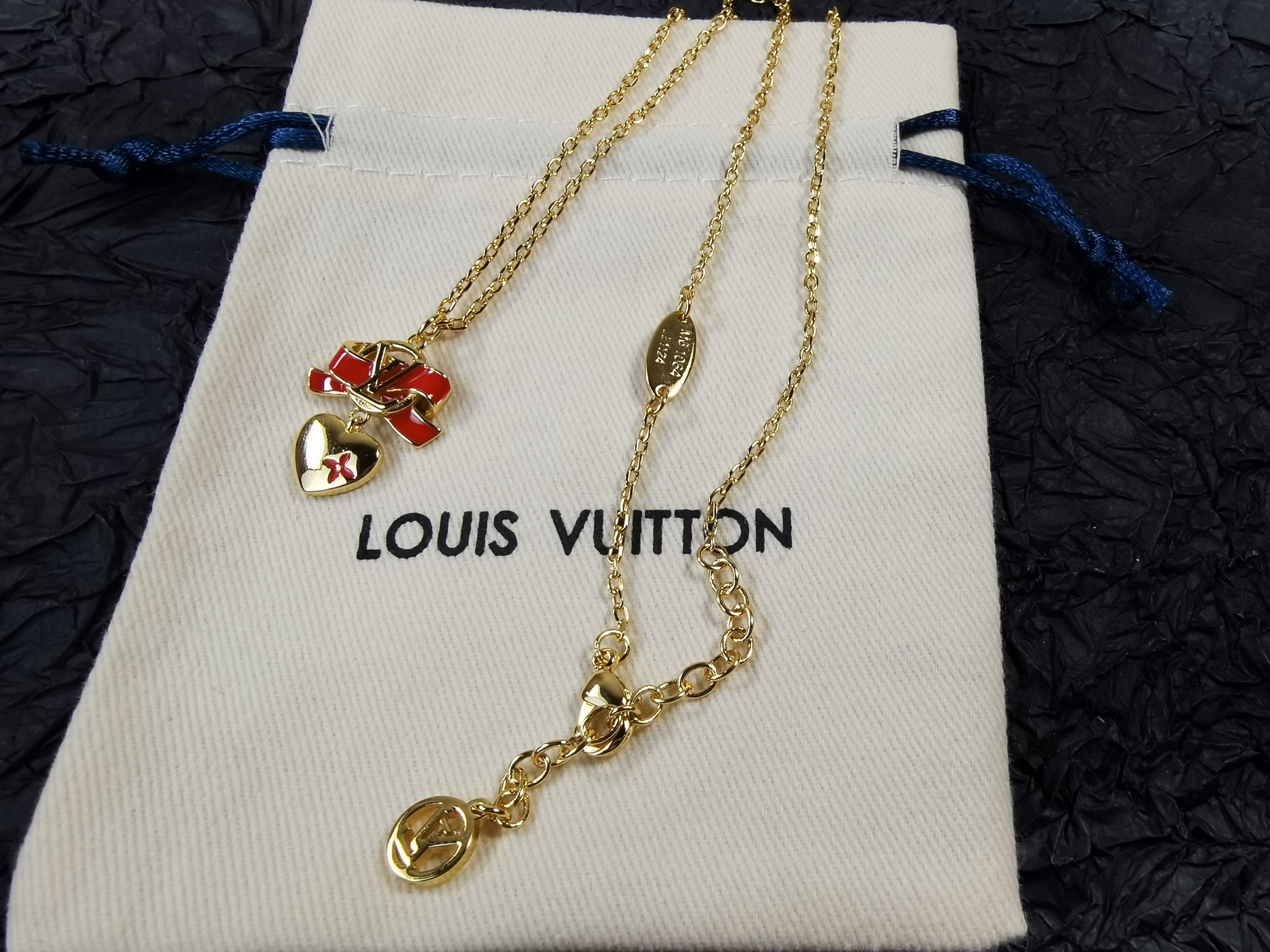 ルイ・ヴィトン LV リボン ハート ペンダント ネックレス ゴールド/レッド 詳細画像 2