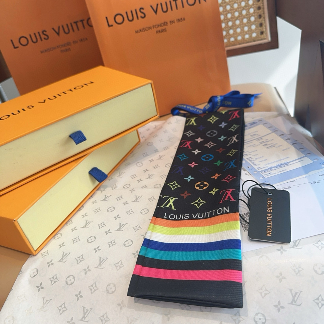 ルイ・ヴィトン LV x Murakami モノグラム マルチカラー バンドー ブラック／マルチカラー 詳細画像 3