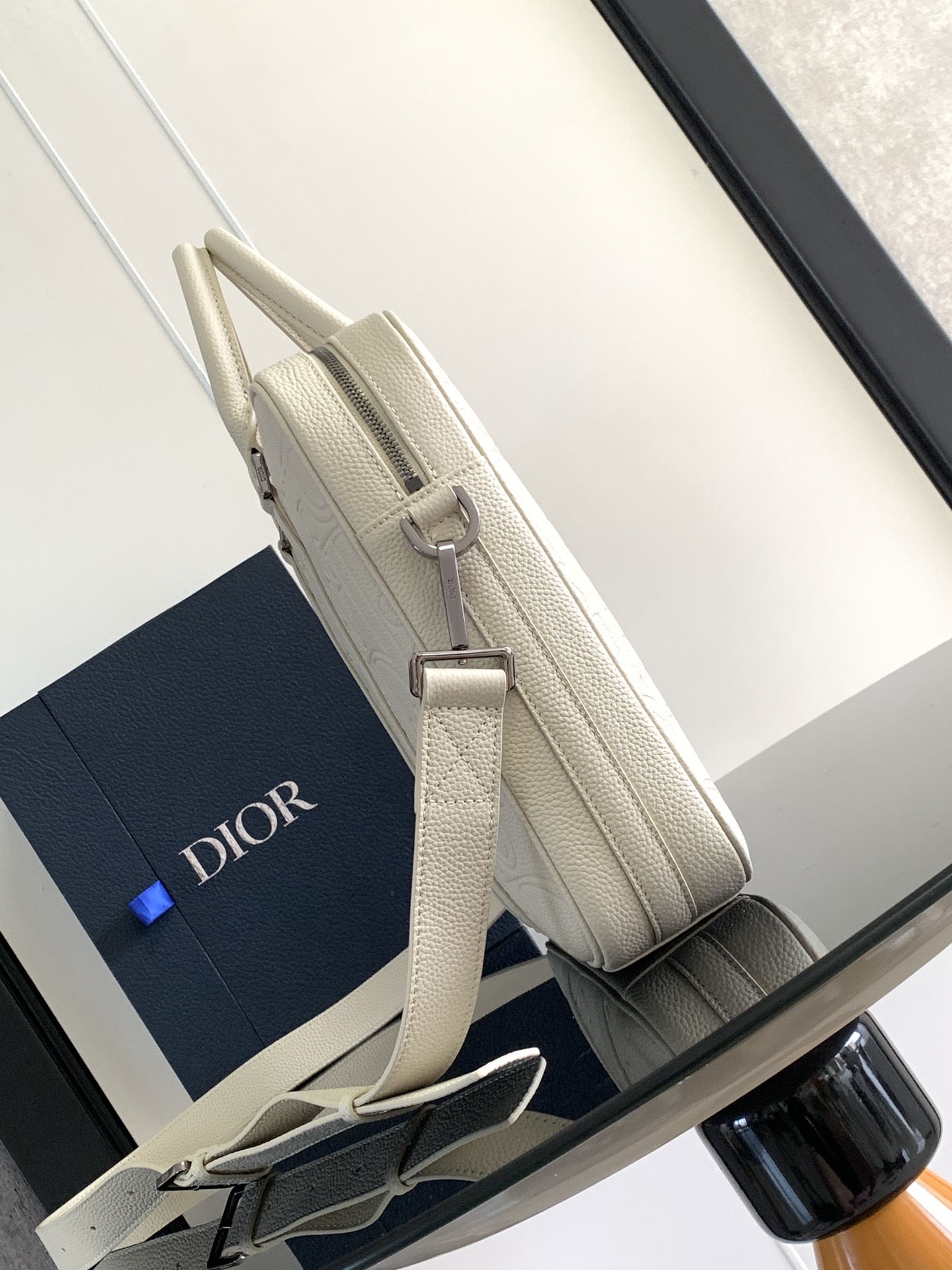 ディオール Dior Gravity レザー ブリーフケース クリーム 1ESBR180CDP 詳細画像 2