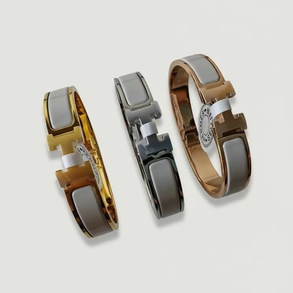 エルメス クリックH ブレスレット スモークグレー
