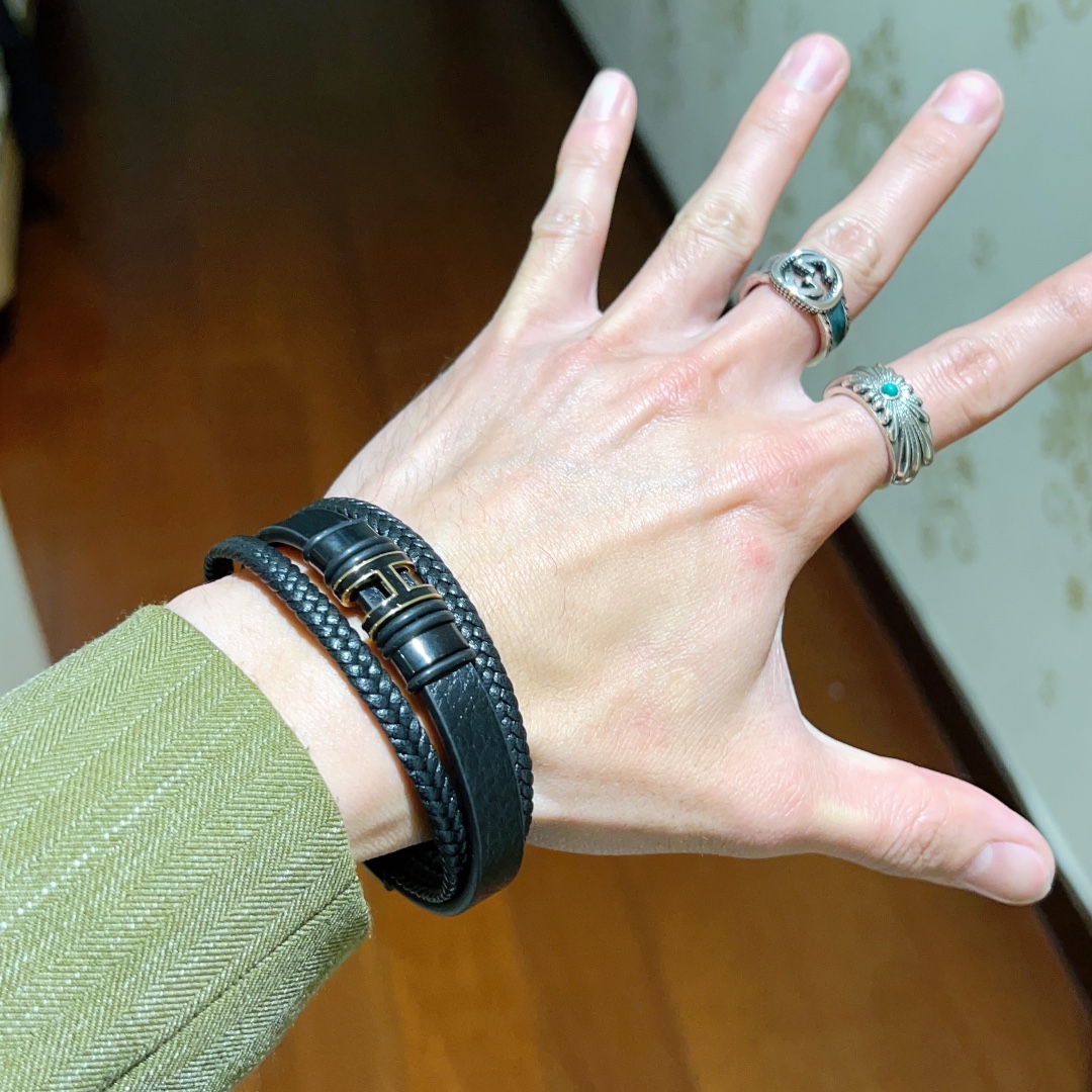 エルメス 編み込みレザーブレスレット ブラック 詳細画像 3