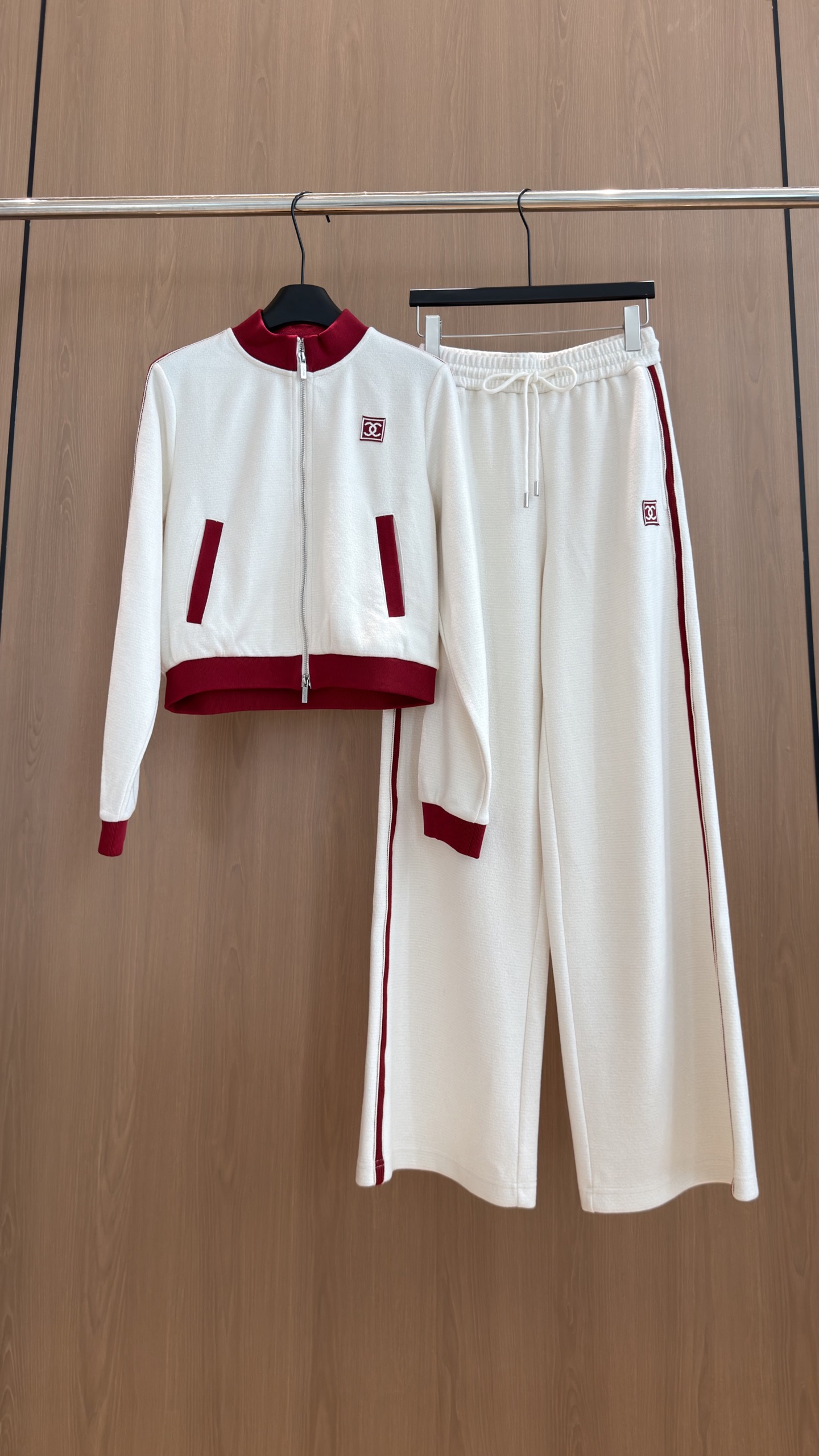 クロムハーツ スタンドカラージップアップジャケット&ワイドパンツセット 詳細画像 3