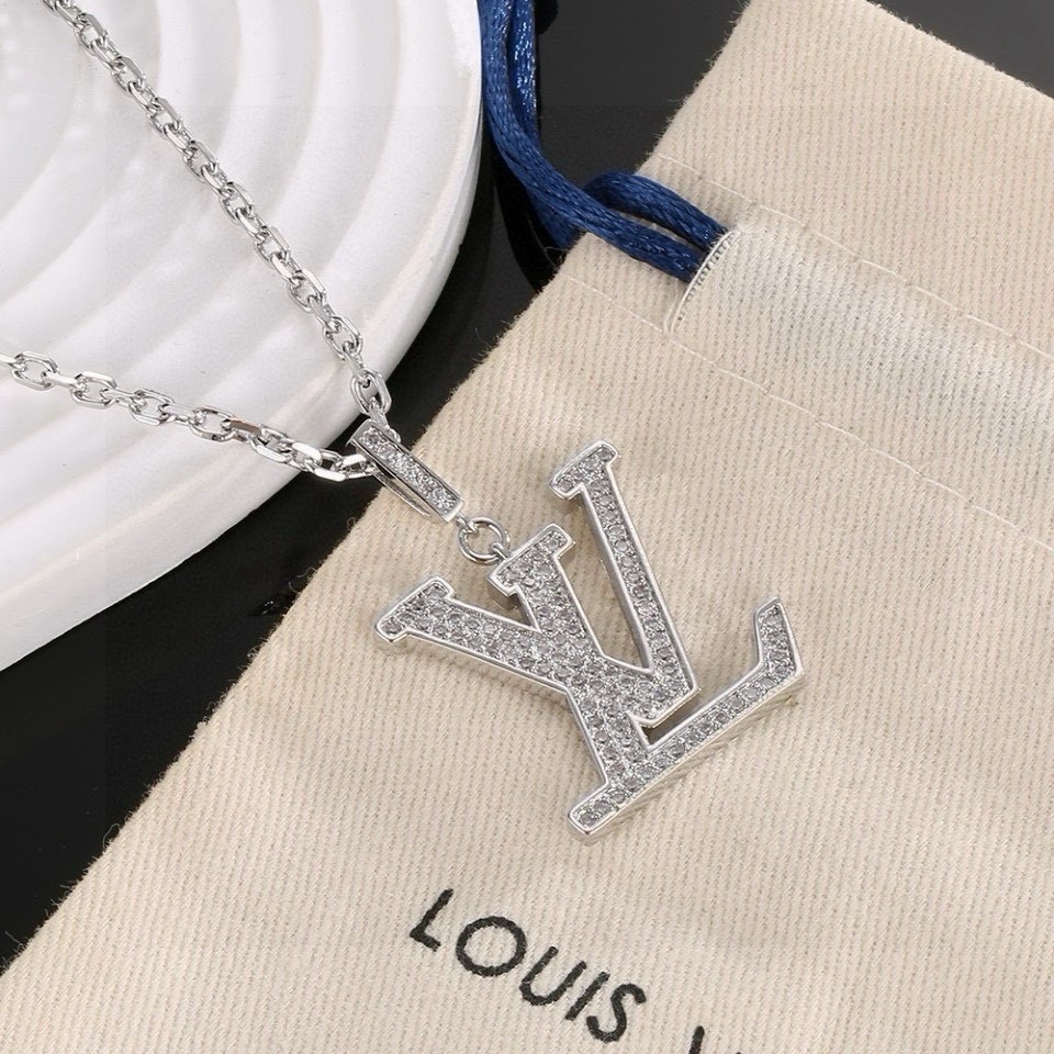 ルイ・ヴィトン LV イニシャル ストラス ネックレス シルバー 詳細画像 3