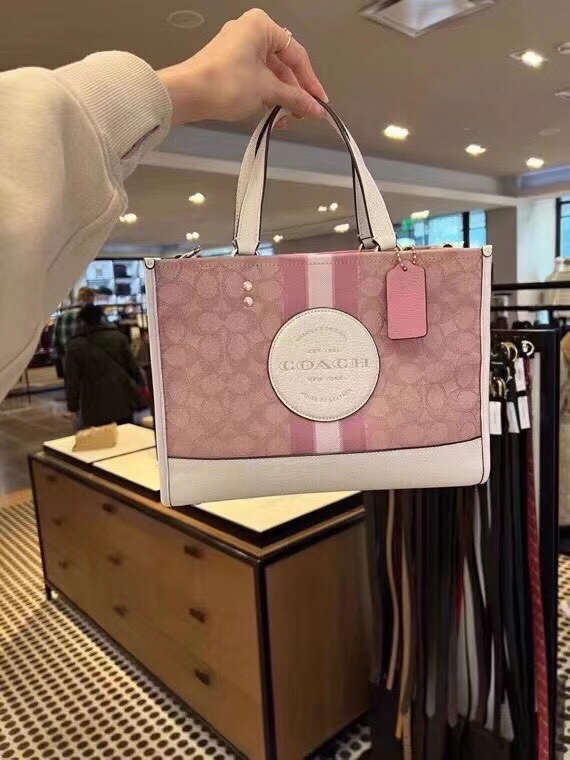 コーチ Field Tote 30 ピンク C7685 詳細画像 1