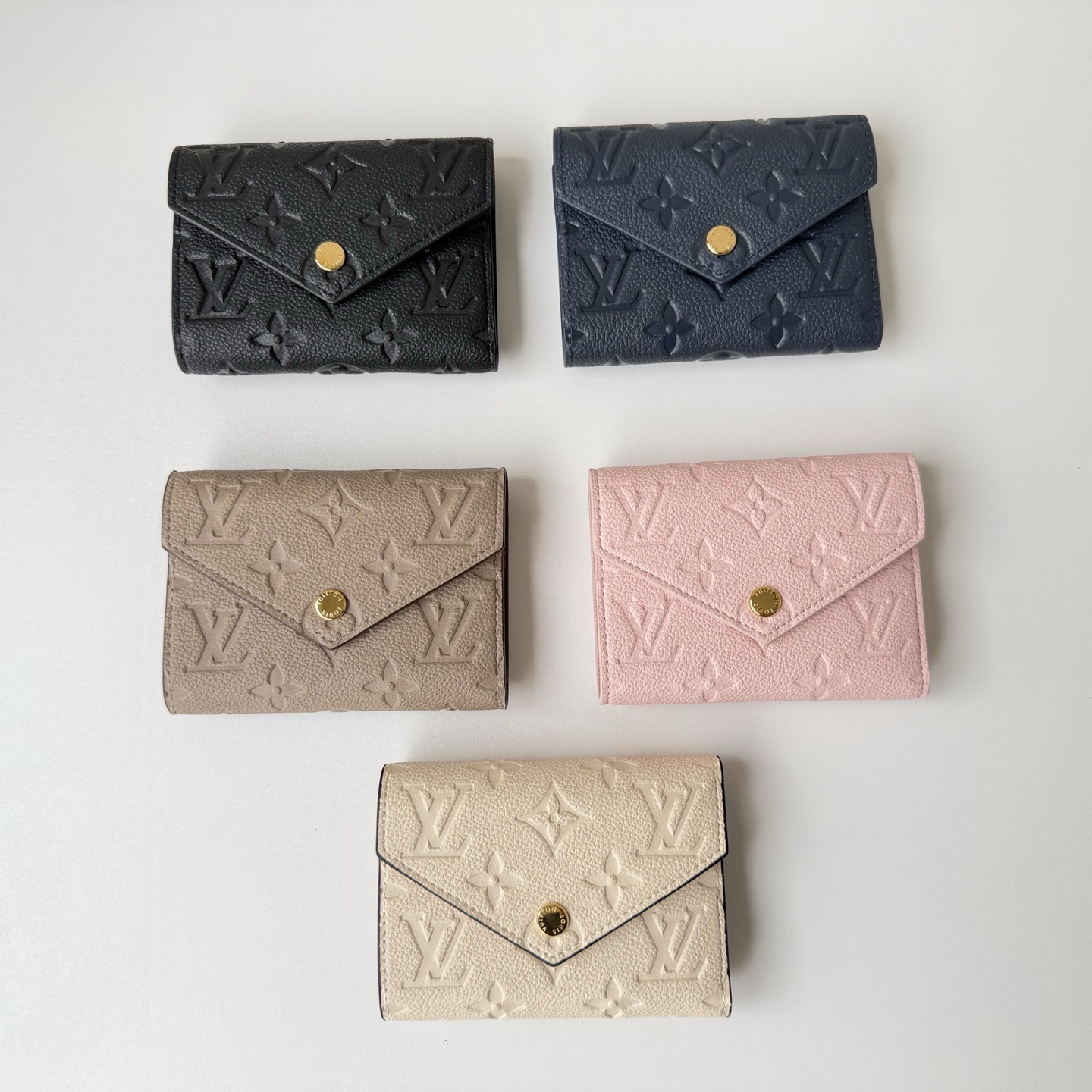 ルイ・ヴィトン Victorine ウォレット ブラック M64060 詳細画像 2