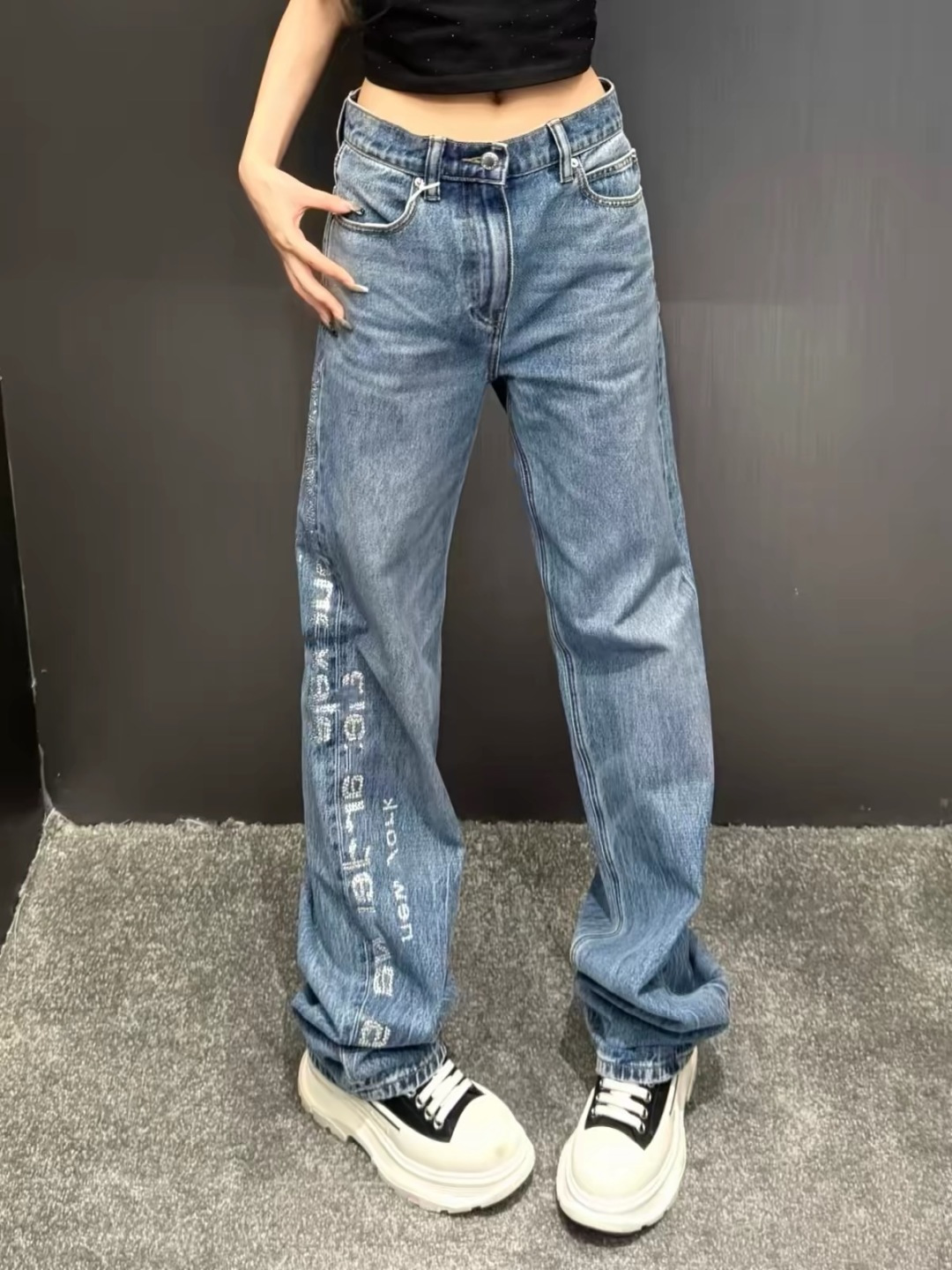 アレキサンダー ワン ストレートデニムパンツ ラインストーンロゴ ブルー A776270 詳細画像 2