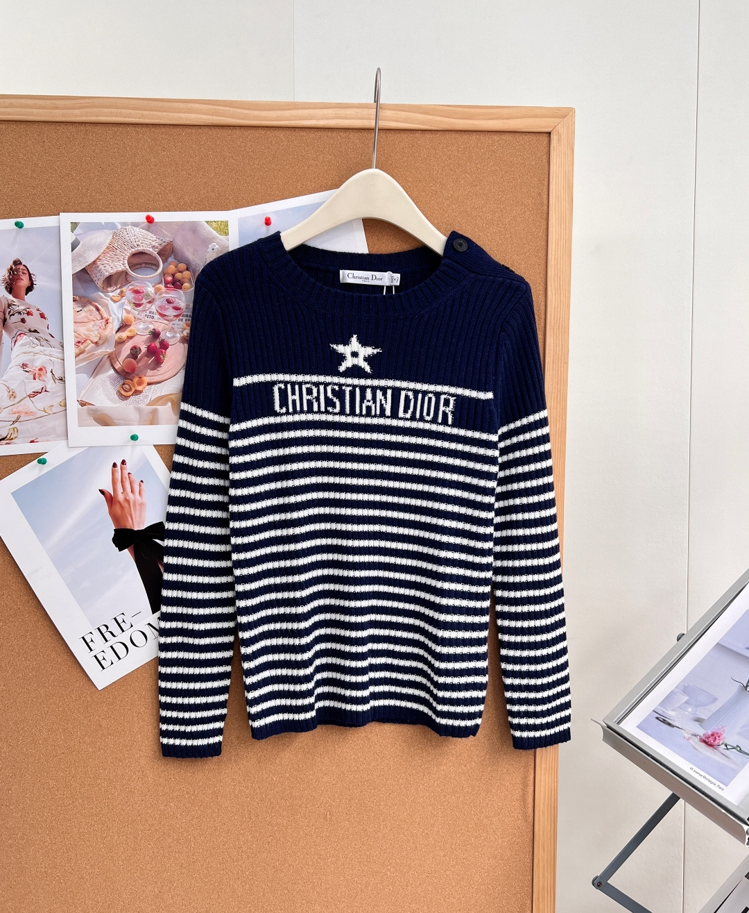 ディオール 五芒星刺繍 ストライプ ウールニット セーター ネイビー×ホワイト D667290 詳細画像 1
