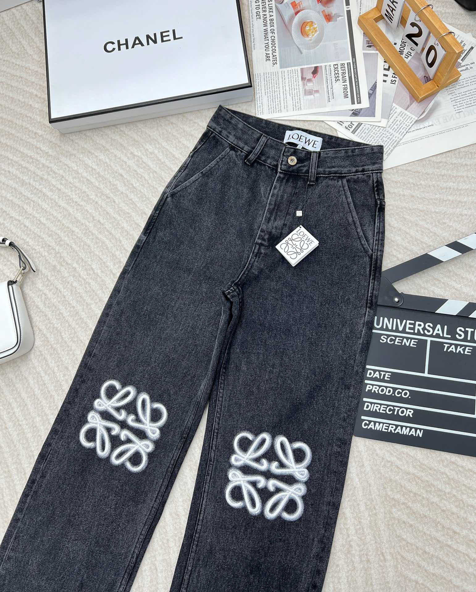 ロエベ ニー刺繍ロゴ ストレート デニムパンツ デニムブルー L861270 詳細画像 3