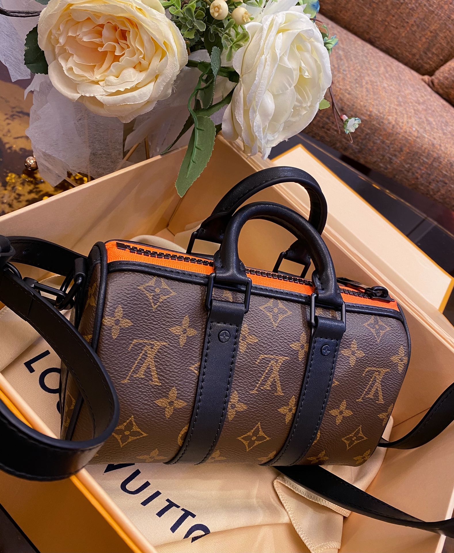 ルイ・ヴィトン Keepall XS Nano 詳細画像 2