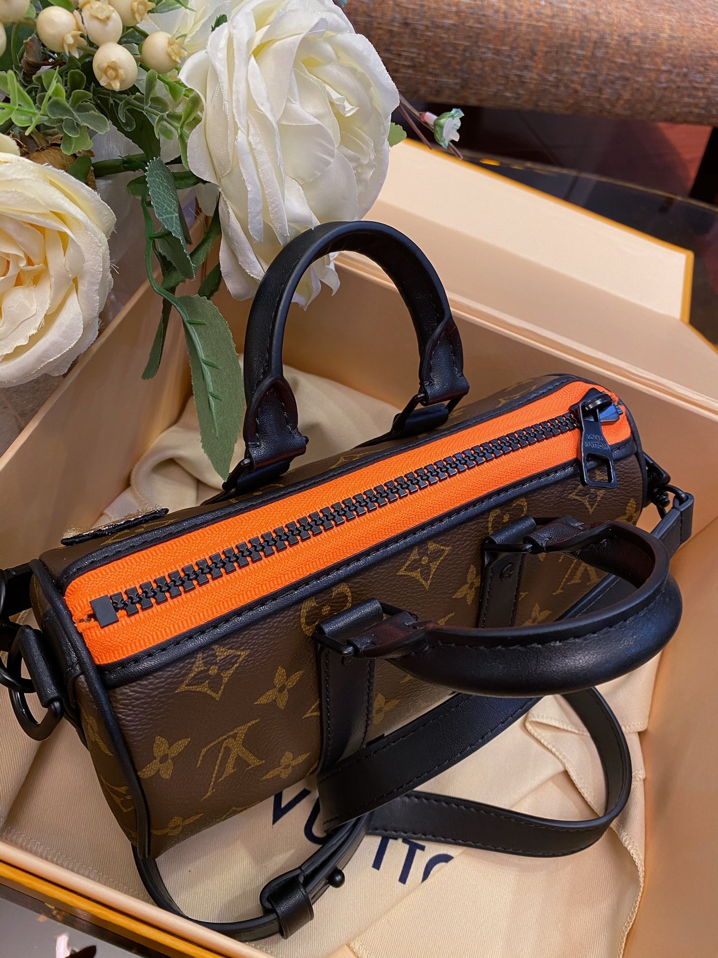 ルイ・ヴィトン Keepall XS Nano 詳細画像 3