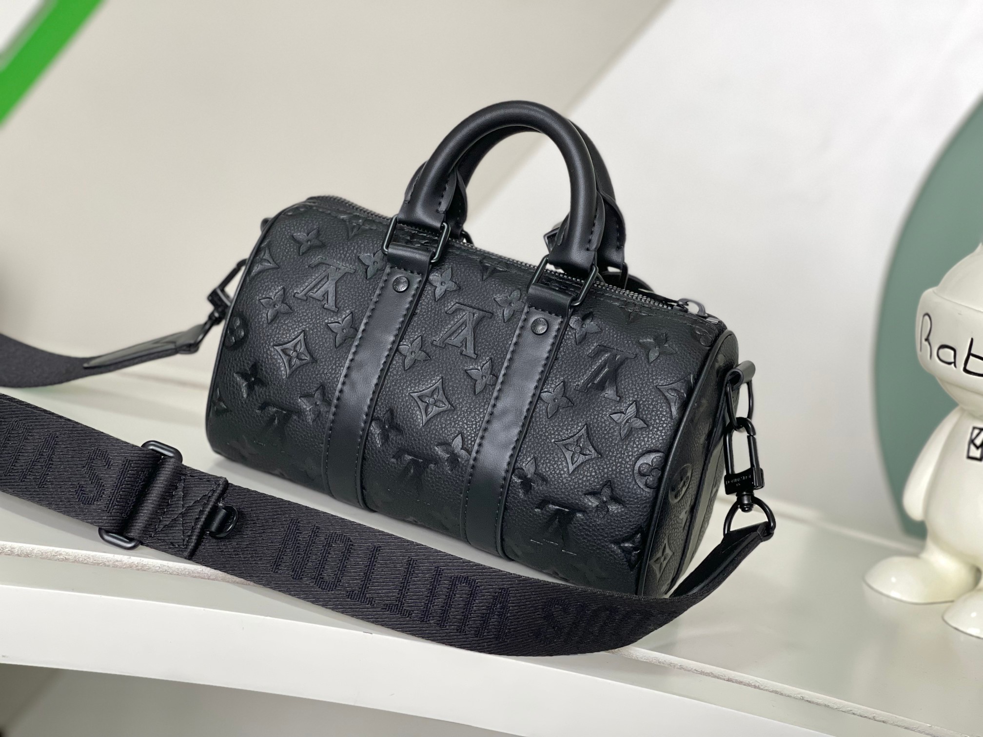 ルイ・ヴィトン Keepall XS ブラック 詳細画像 3