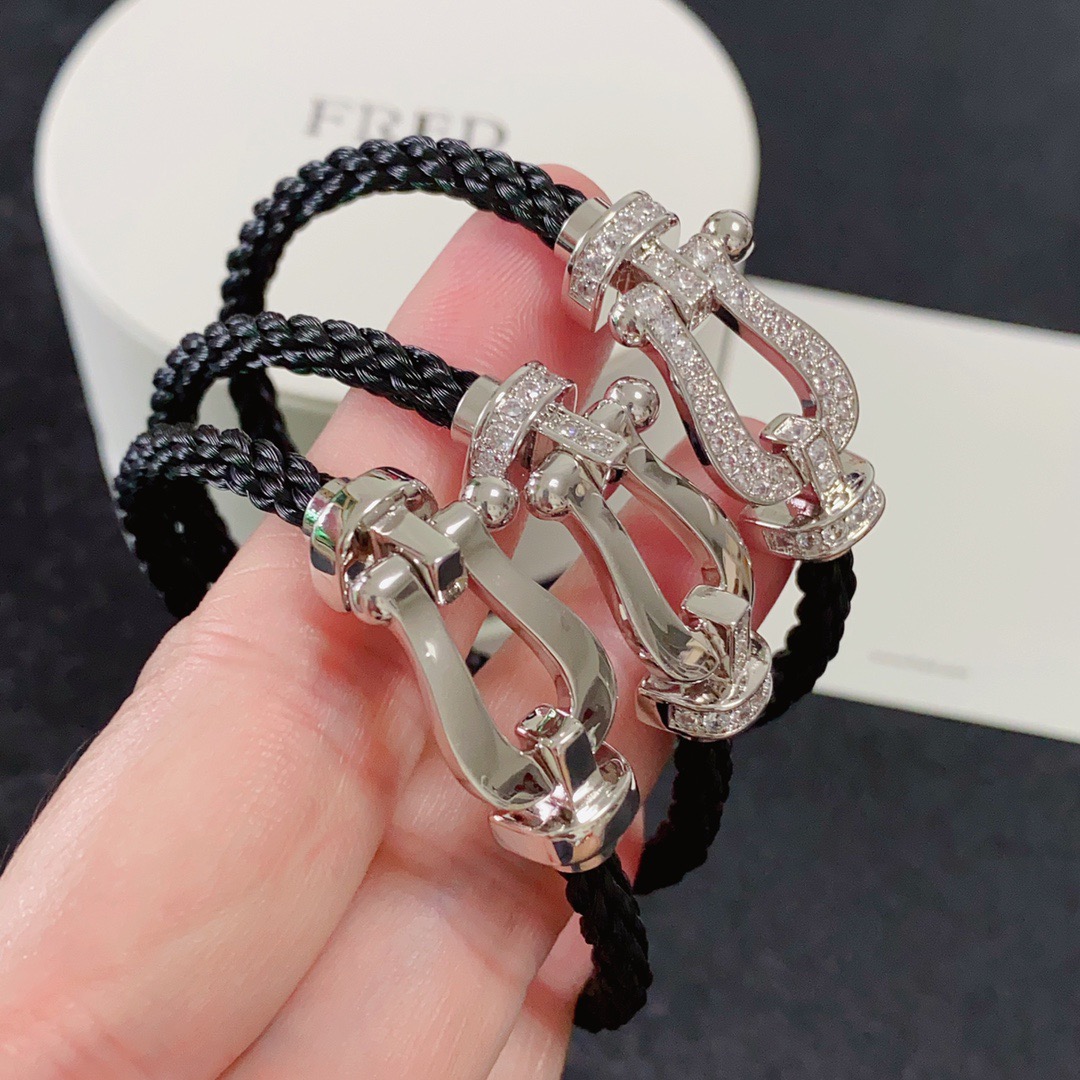 ナイキ 馬蹄バックル ナイロンコード ブレスレット ブラック シルバー 詳細画像 1