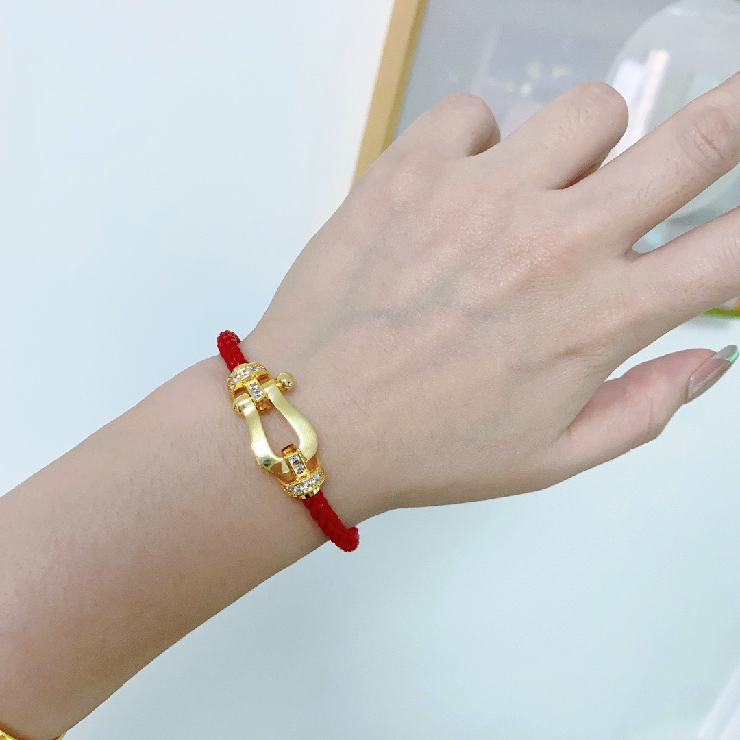 ナイキ 馬蹄バックル ナイロンコードブレスレット ゴールド 詳細画像 3