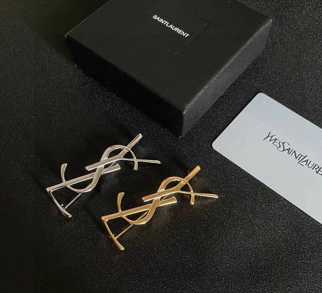 サンローラン YSL ロゴ ブローチ ゴールド 詳細画像 1