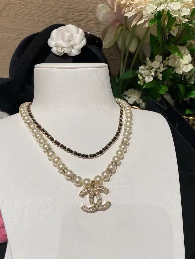 シャネル ダブルレイヤー パールネックレス ゴールド ホワイト 詳細画像 2