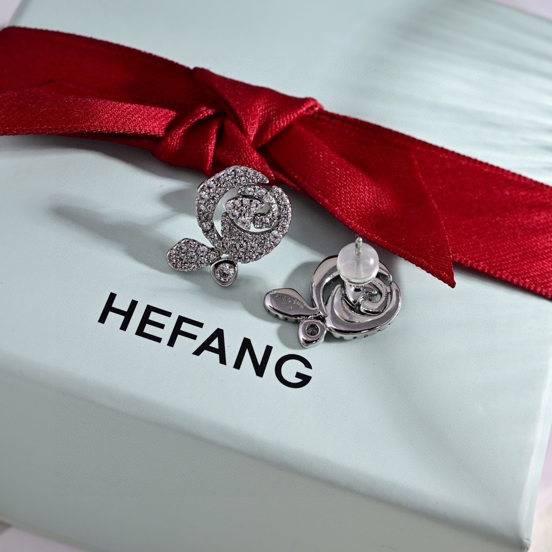 HEFANG フラワースタッドピアス シルバー 詳細画像 2
