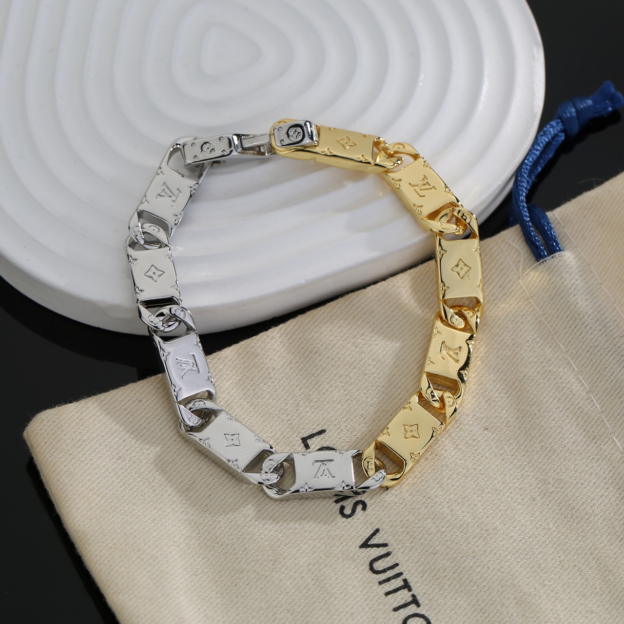ルイ・ヴィトン LV Twig ブレスレット シルバー×ゴールド 詳細画像 2