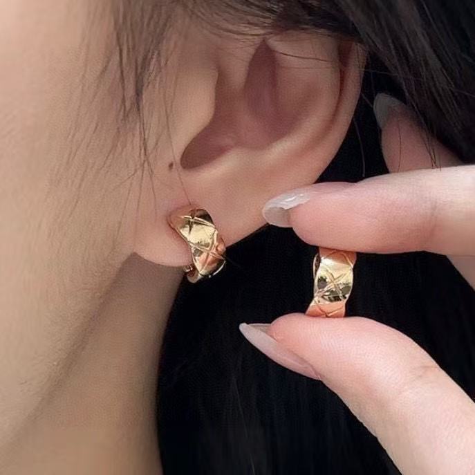 シャネル ココクラッシュ ダイヤモンド スタッドピアス 詳細画像 2