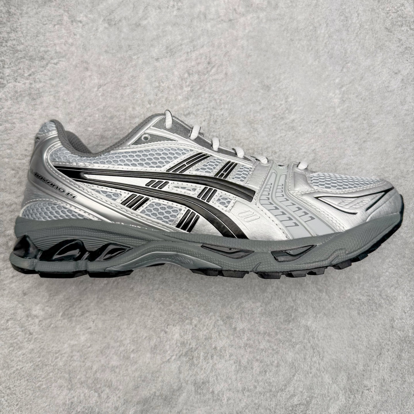 アシックス GEL-KAYANO 14 シルバーグレー by3936010 詳細画像 1