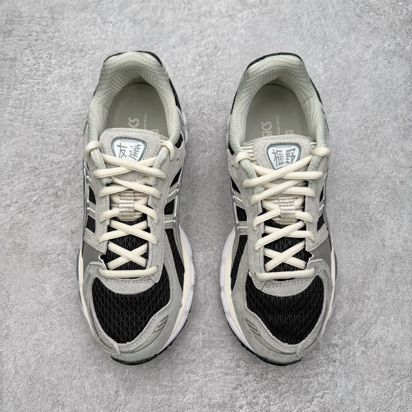 アシックス GEL-KAYANO 12.1 スニーカー グレー ブラック シルバー by3936030 詳細画像 2