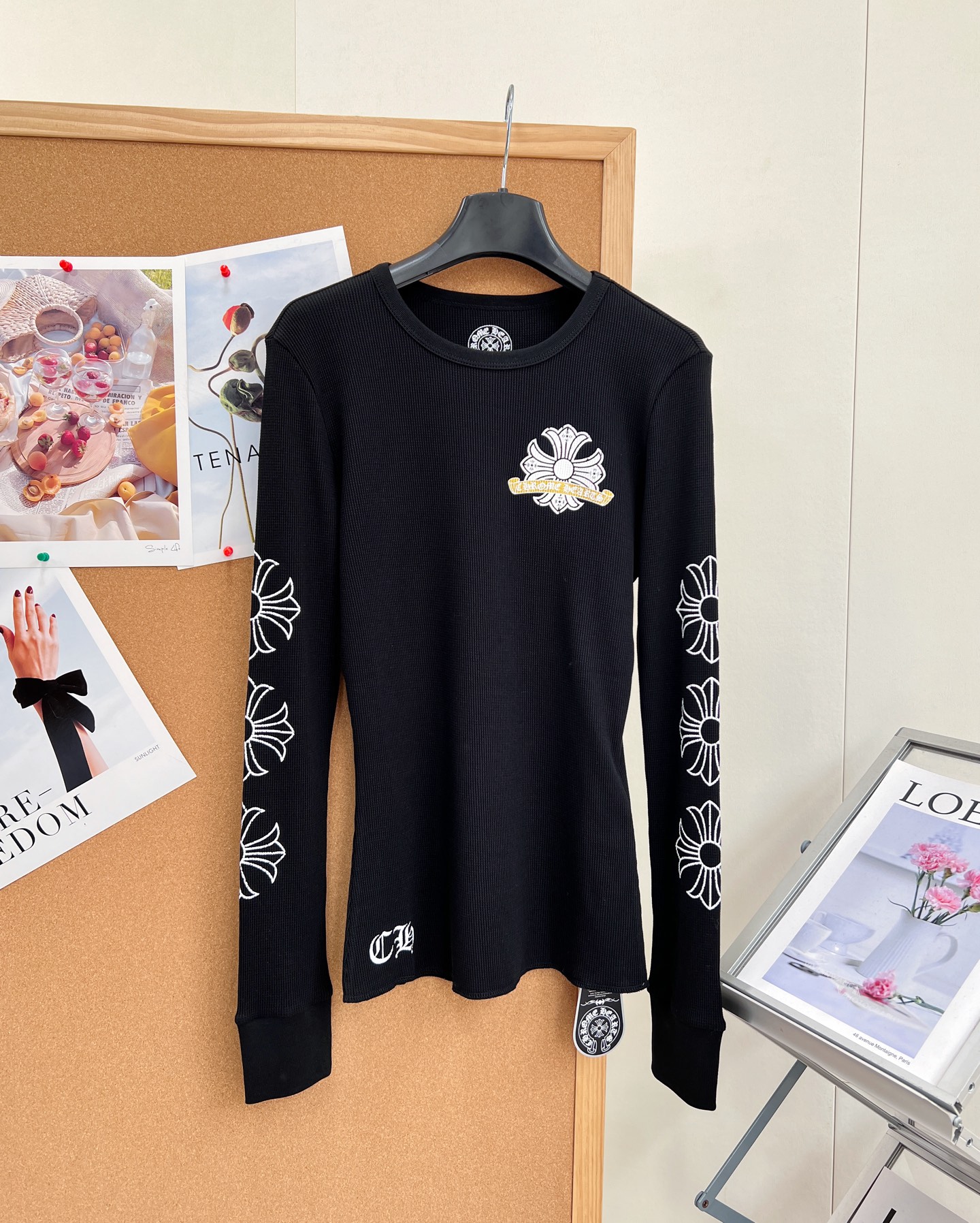 クロムハーツ クロスフラワー ワッフル スリム 長袖Tシャツ ブラック ホワイト K456240 詳細画像 1