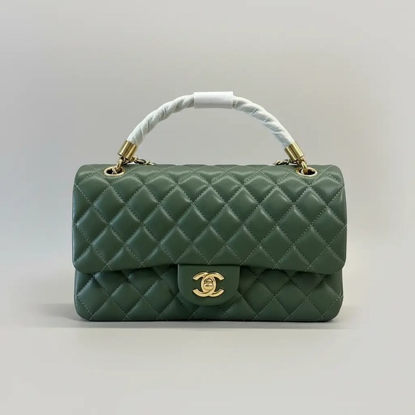 シャネル クラシックフラップ 2.55 チェーンショルダーバッグ 25cm ラムスキン 抹茶グリーン ゴールド金具