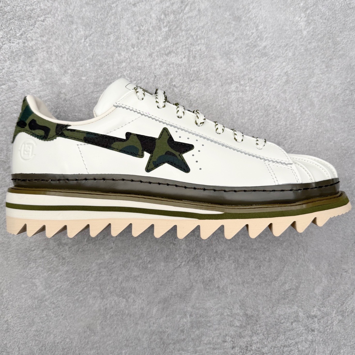 オン BAPE x CLOT ホワイト 詳細画像 1