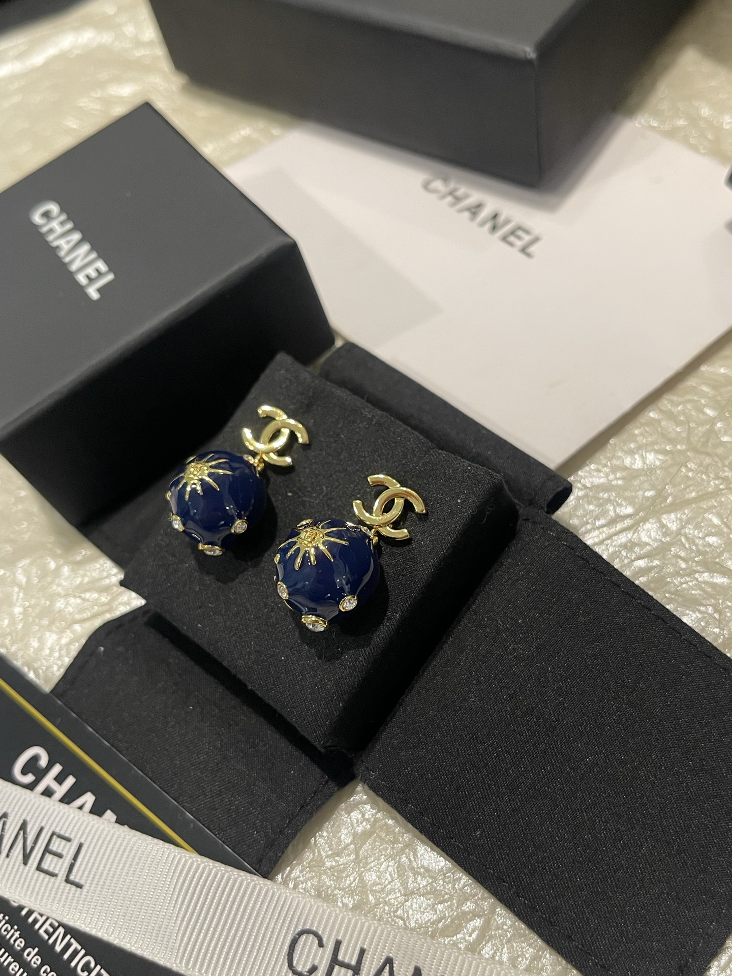 シャネル スタープラネットボールピアス ブルー 詳細画像 2
