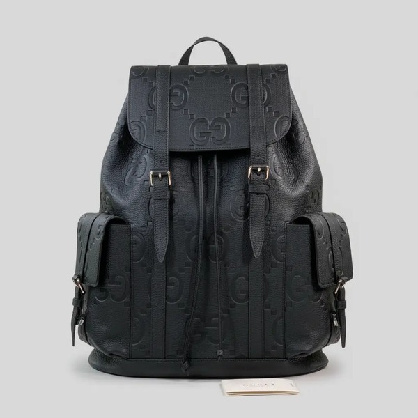 グッチ GG型押しレザーバックパック ブラック