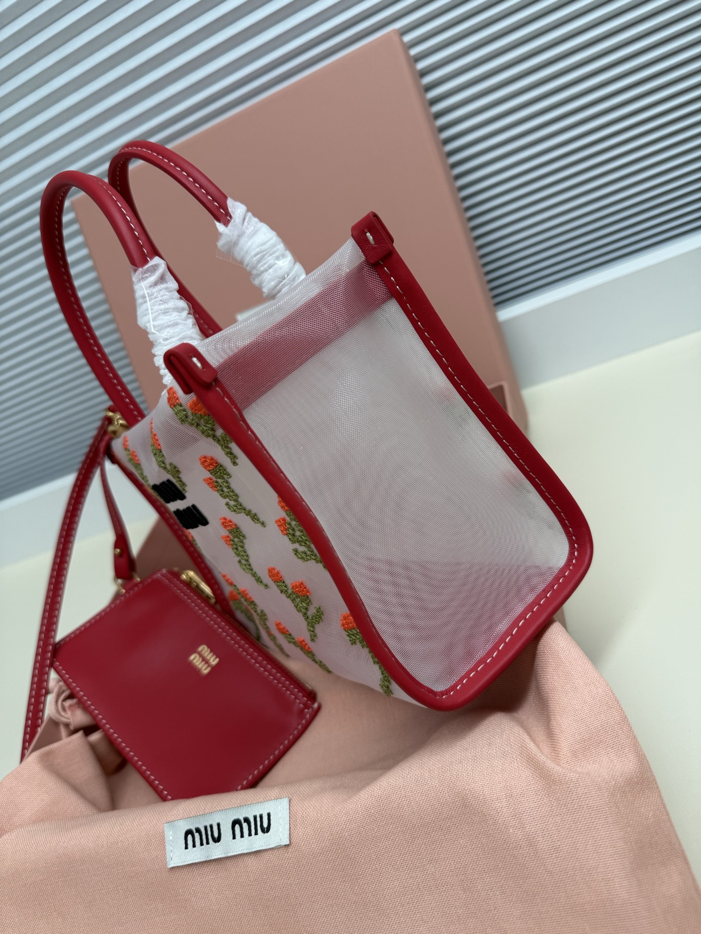 ミュウミュウ メッシュ刺繍 ミニトートバッグ レッド 5BA310 詳細画像 3