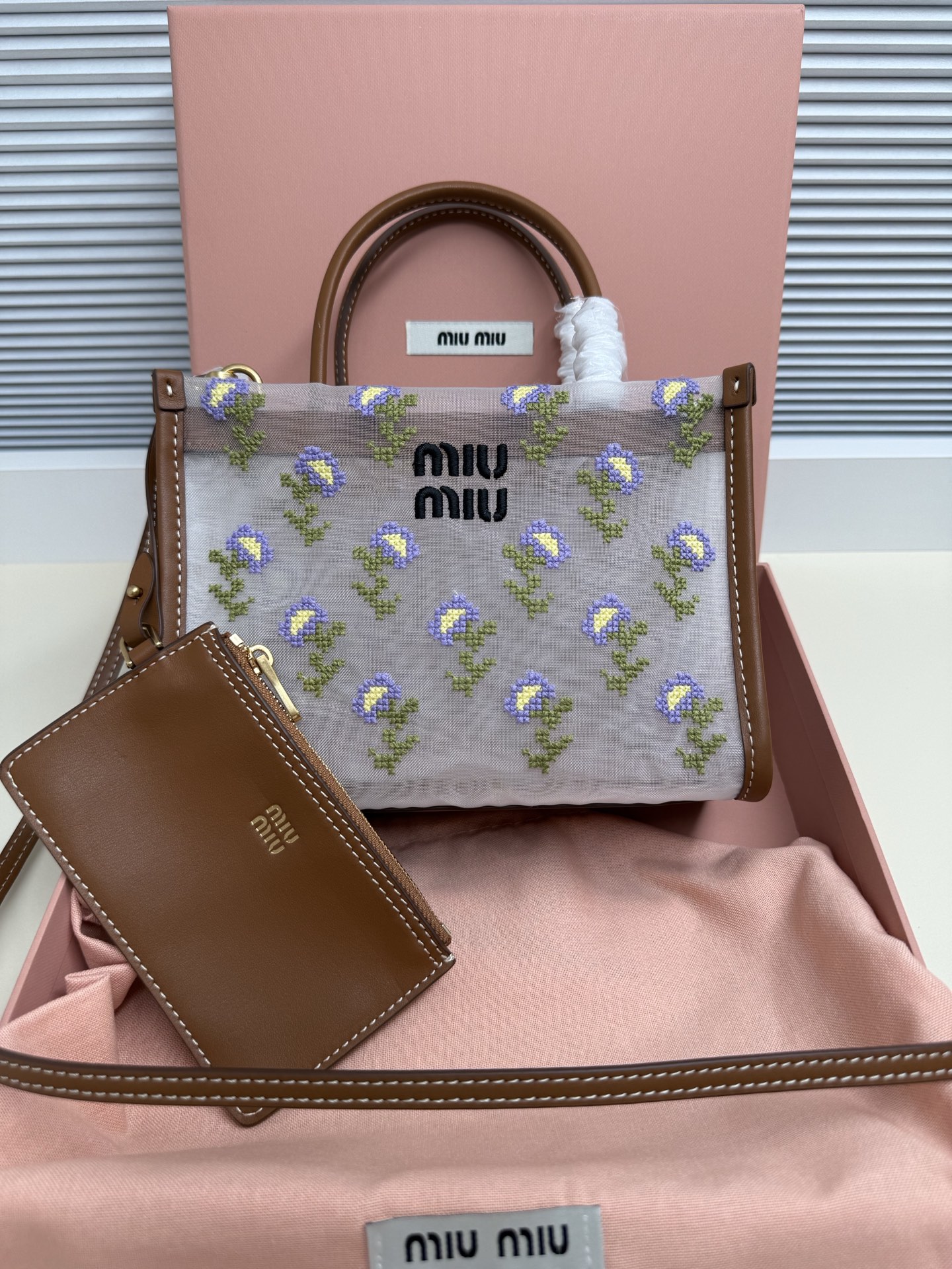 ミュウミュウ メッシュ刺繍 ミニトートバッグ ピンク ブラウン 5BA310 詳細画像 1