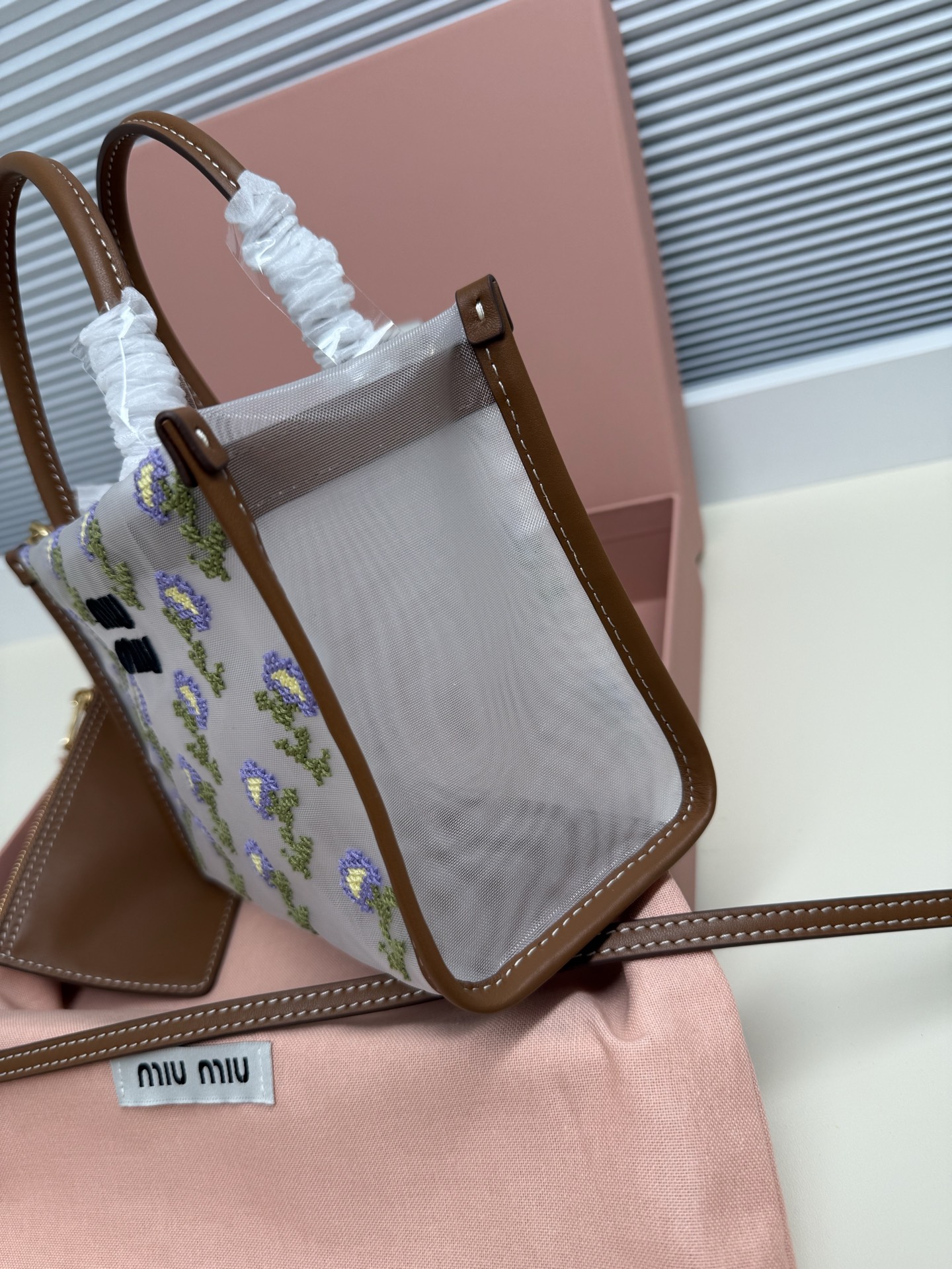 ミュウミュウ メッシュ刺繍 ミニトートバッグ ピンク ブラウン 5BA310 詳細画像 3