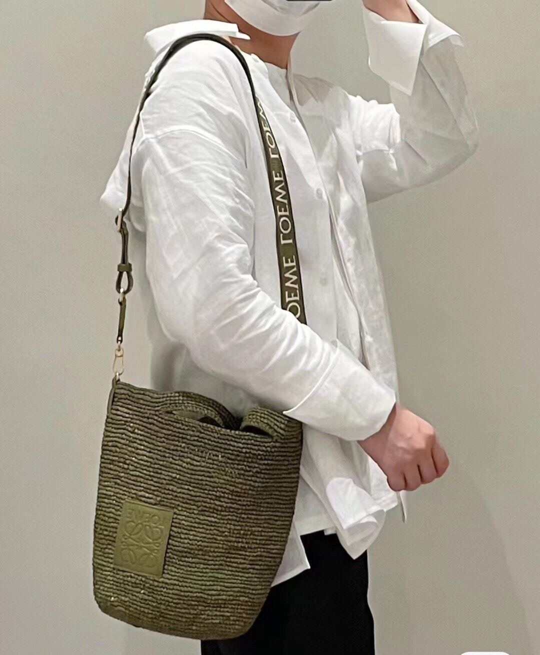 ロエベ Slit Tote ラフィア かごバッグ グリーン 詳細画像 3