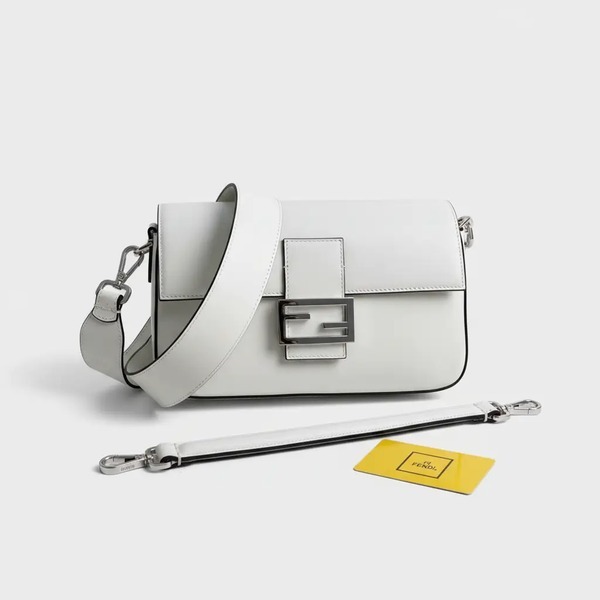 フェンディ x ティファニー バゲットバッグ ティファニーブルー シルバー金具 5012