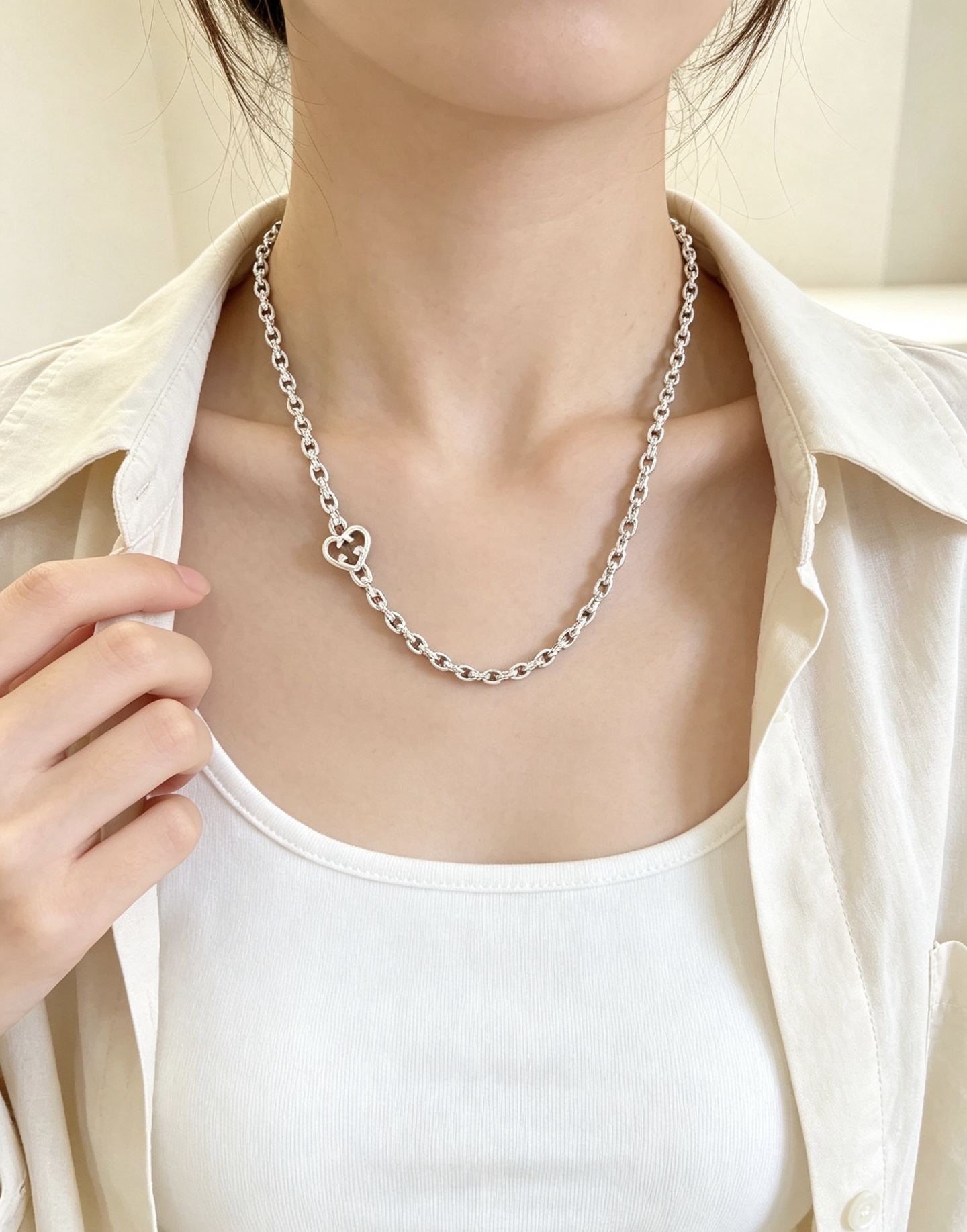 グッチ アンガーフォレスト チェーンネックレス シルバー 詳細画像 3