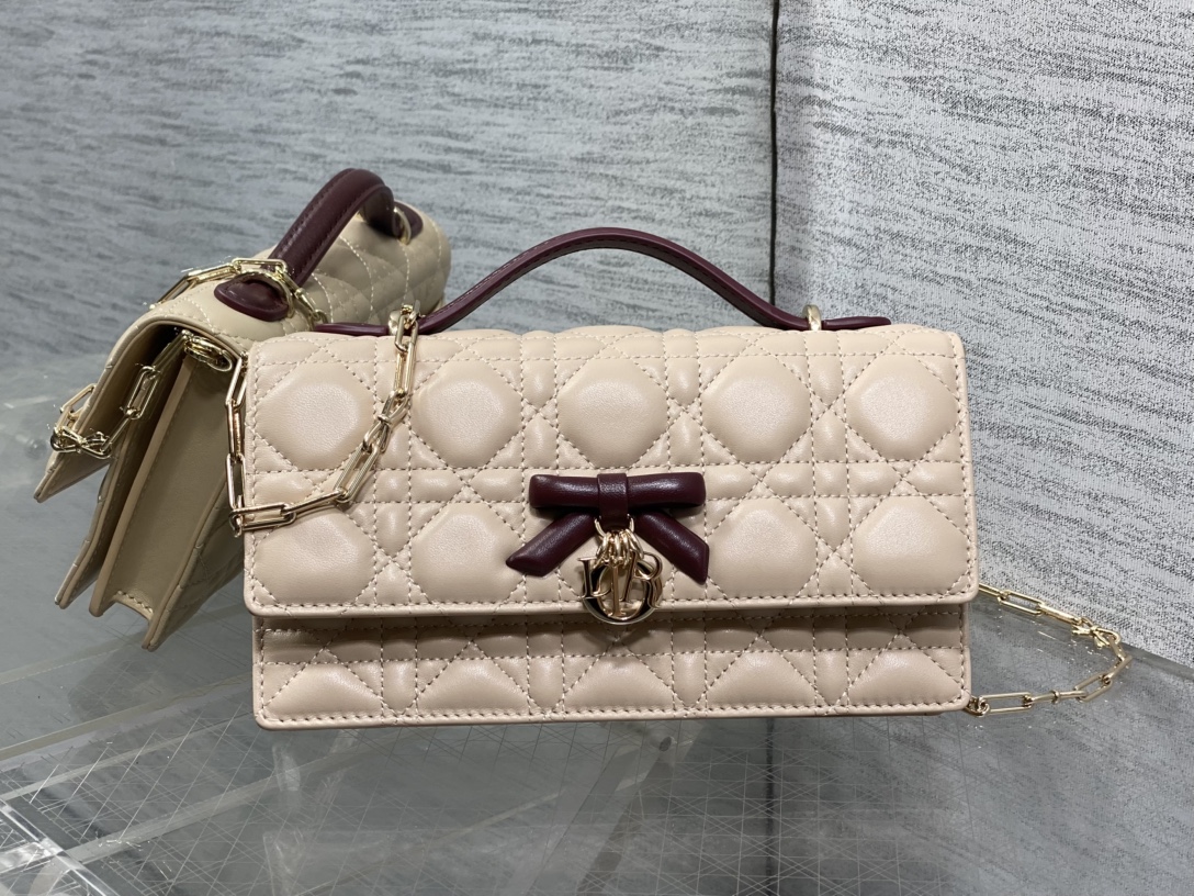 ディオール My Dior ミニ チェーンハンドバッグ パールチェーン アプリコット×ワインレッド 詳細画像 1