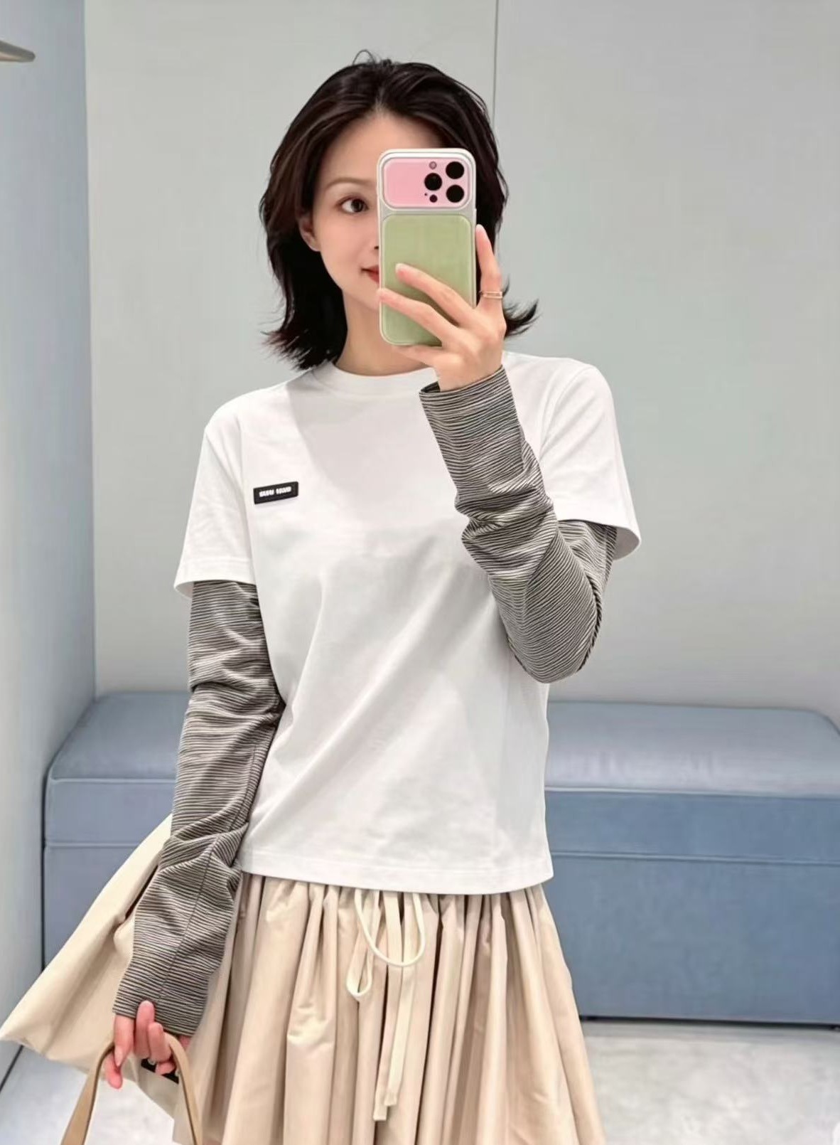 ミュウミュウ レイヤード風 長袖Tシャツ ミルクホワイト M321230