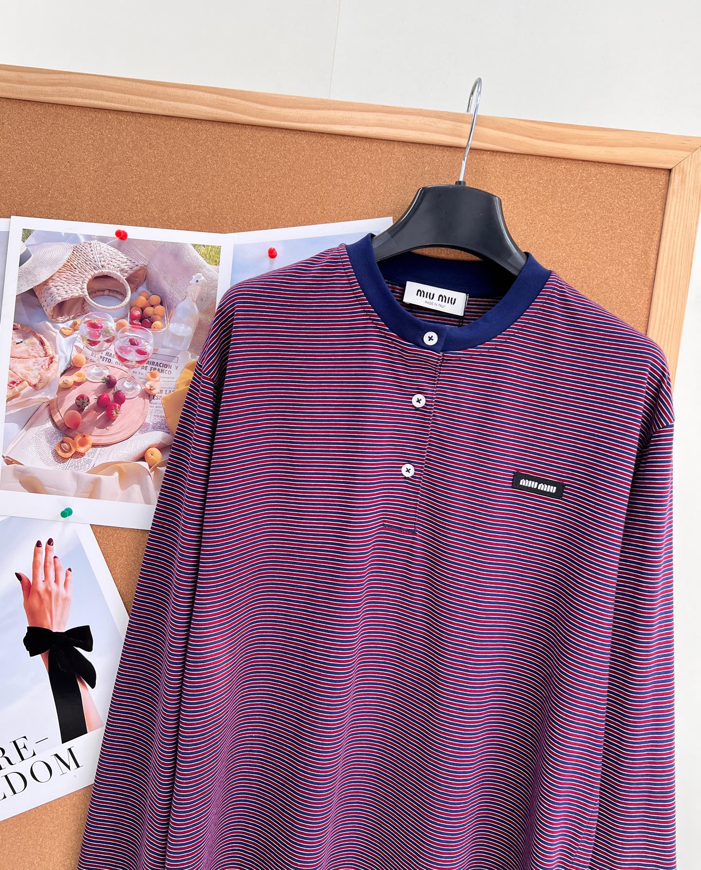 ミュウミュウ ヴィンテージ ワインレッド ファインストライプ ヘンリーネック 長袖Tシャツ M765250 詳細画像 3