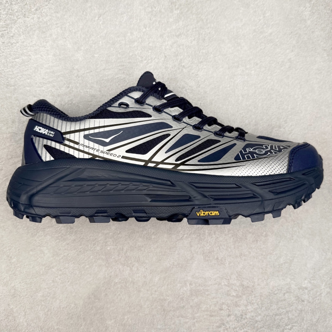オン HOKA E E ブルー 詳細画像 1