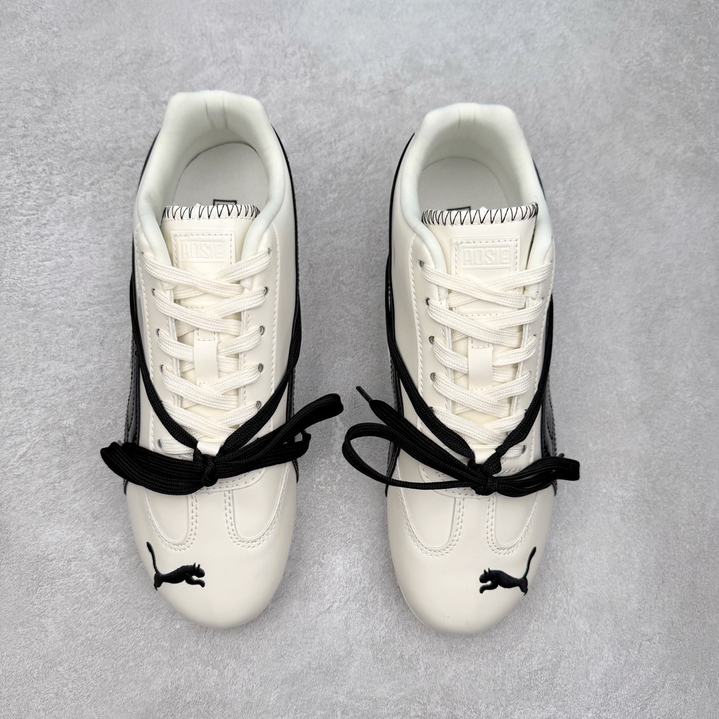 プーマ ROSÉ × PUMA スピードキャット OG クリームホワイト ブラック 詳細画像 2