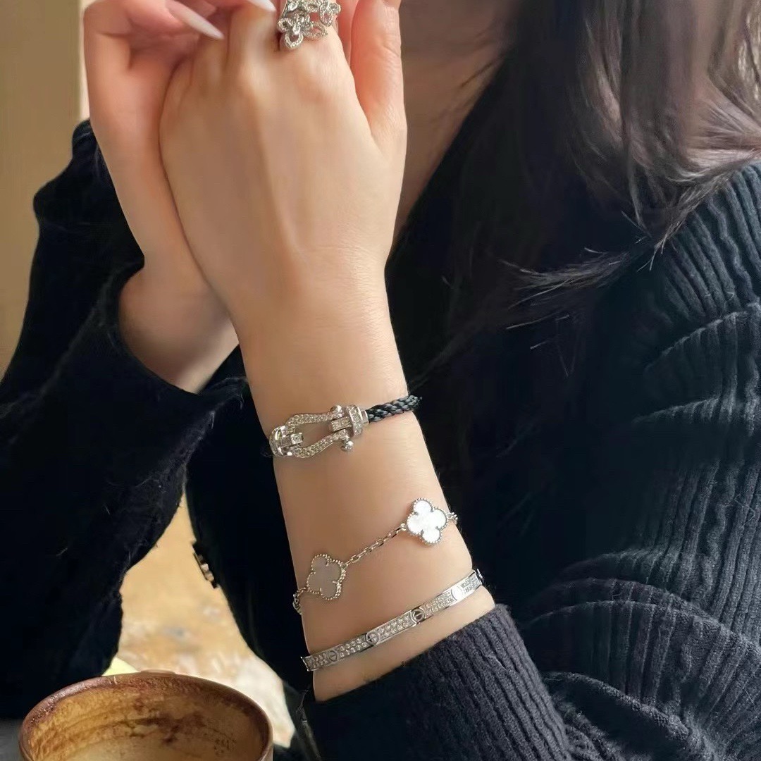 ナイキ 馬蹄バックル ナイロンコードブレスレット シルバー 詳細画像 1